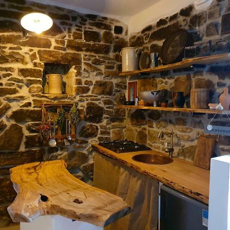 Casa Contadina Lejlighed Castelmezzano Eksteriør billede