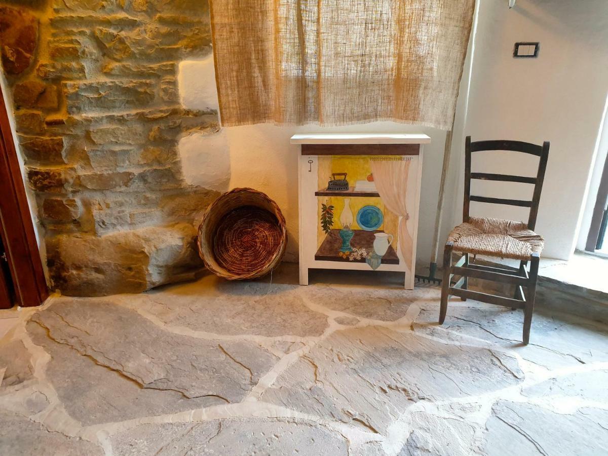 Casa Contadina Lejlighed Castelmezzano Eksteriør billede